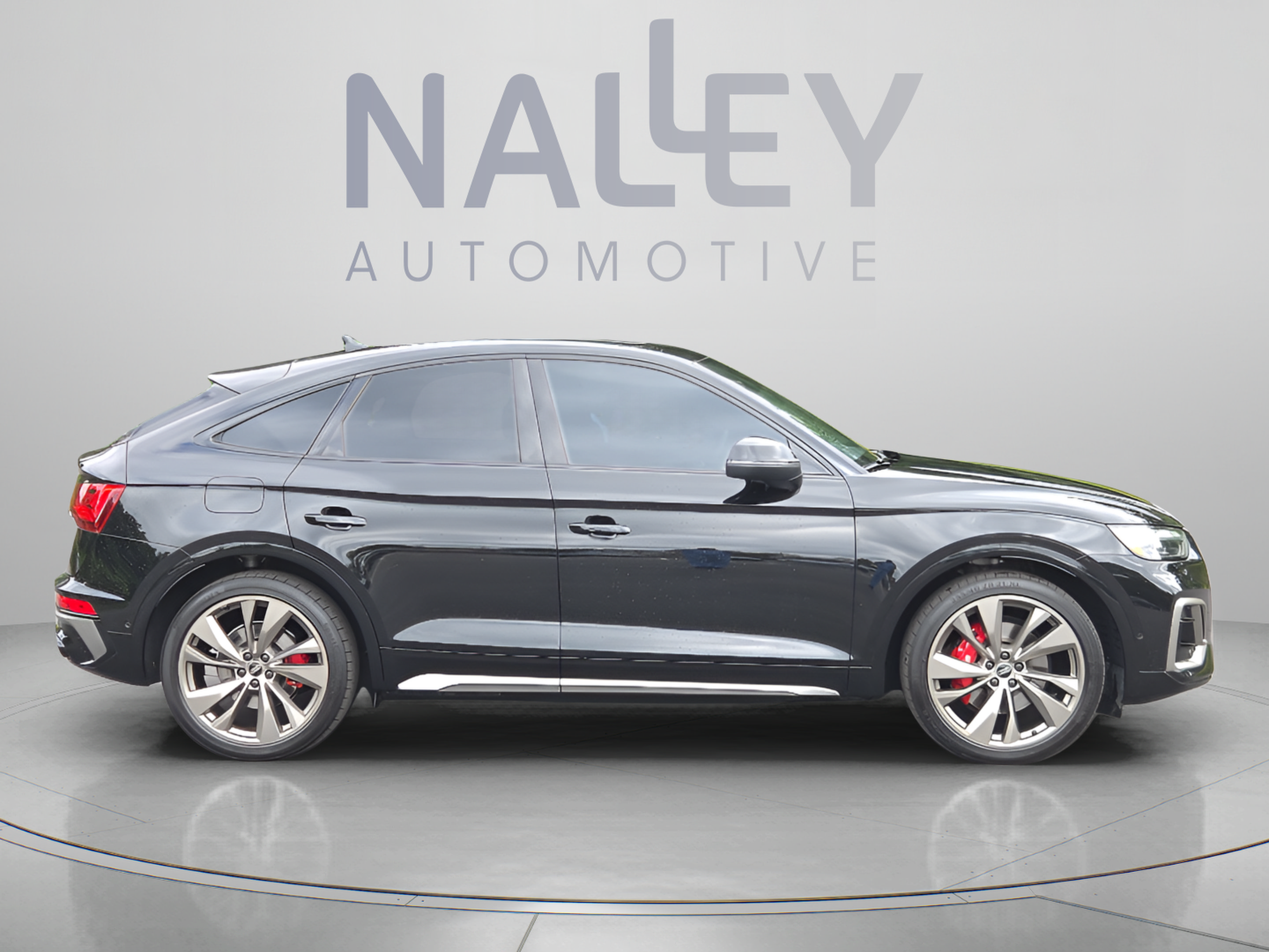 Used 2025 Audi SQ5 Prestige AWD/4WD image 6