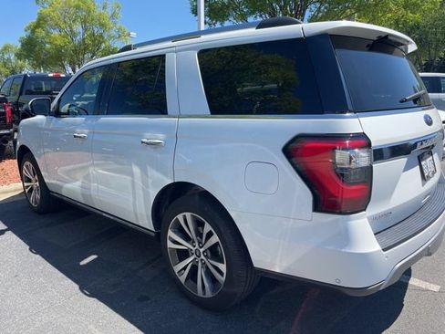 Used 2020 Ford Expedition Limited w/ Equipment Group 302A AWD/4WD image 4