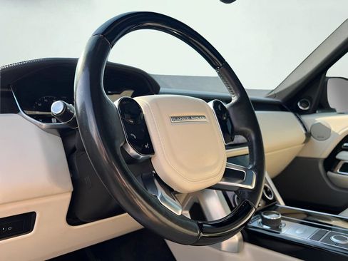 Used 2018 Land Rover Range Rover HSE AWD/4WD image 42