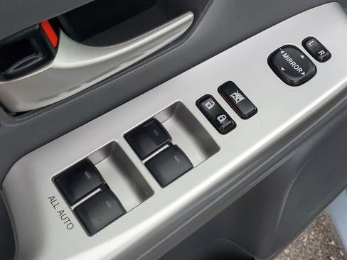 Used 2014 Toyota Prius V Three FWD image 24