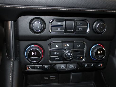 Used 2024 Chevrolet Tahoe Premier image 49