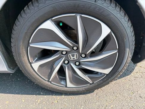 Used 2019 Honda Insight Touring image 11