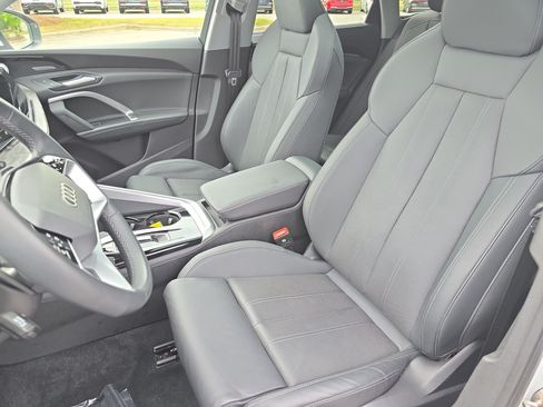 Certified 2025 Audi Q5 Premium w/ Premium Plus AWD/4WD image 15