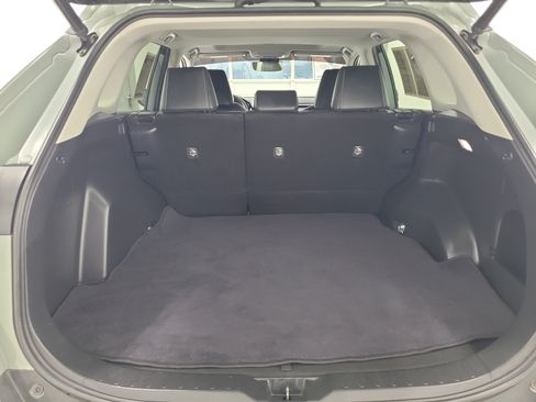 Used 2022 Toyota RAV4 XLE Premium FWD image 7