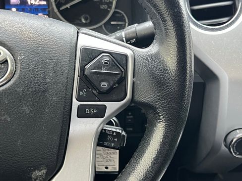 Used 2016 Toyota Tundra Platinum image 29