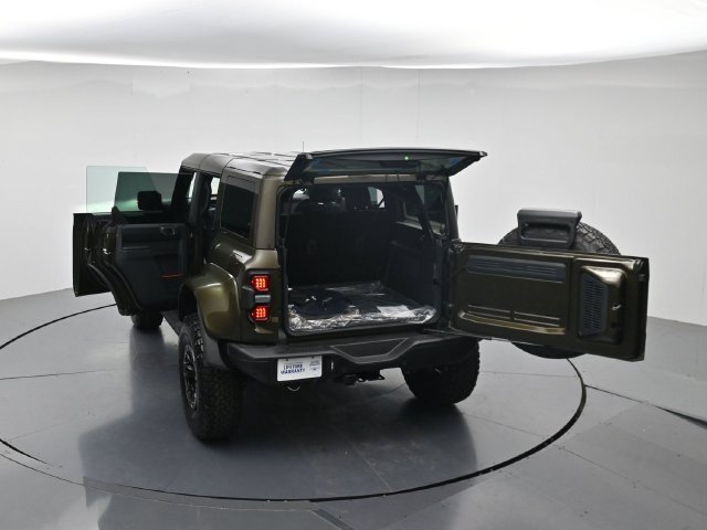New 2026 Ford Bronco Raptor w/ Interior Carbon Fiber Pack AWD/4WD image 47