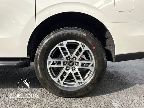 New 2026 Ford Expedition Max Active RWD image 30