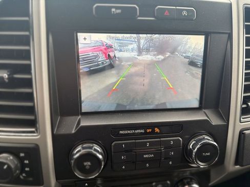 Used 2018 Ford F150 Lariat image 17