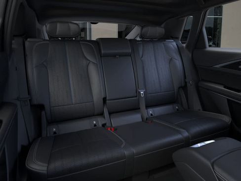 New 2025 Cadillac Lyriq Sport image 17