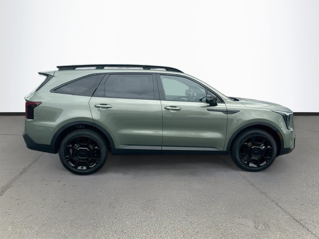 Certified 2026 Kia Sorento SX Prestige AWD/4WD image 8