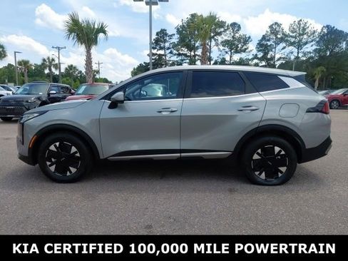 Certified 2026 Kia Sportage LX FWD image 8