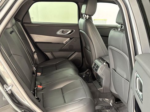 Certified 2025 Land Rover Range Rover Velar Dynamic SE image 33