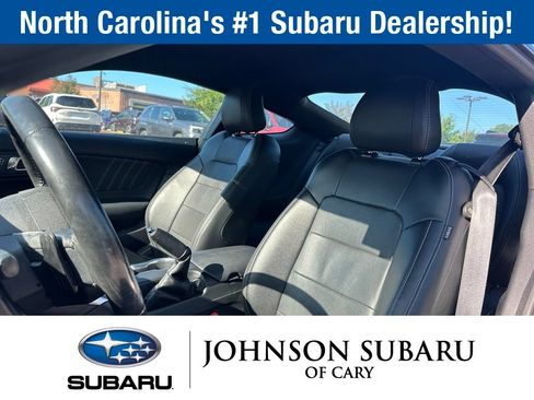 Used 2019 Ford Mustang Premium w/ Ecoboost Performance Package RWD image 7