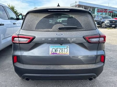 Used 2025 Ford Escape ST-Line Select AWD/4WD image 6