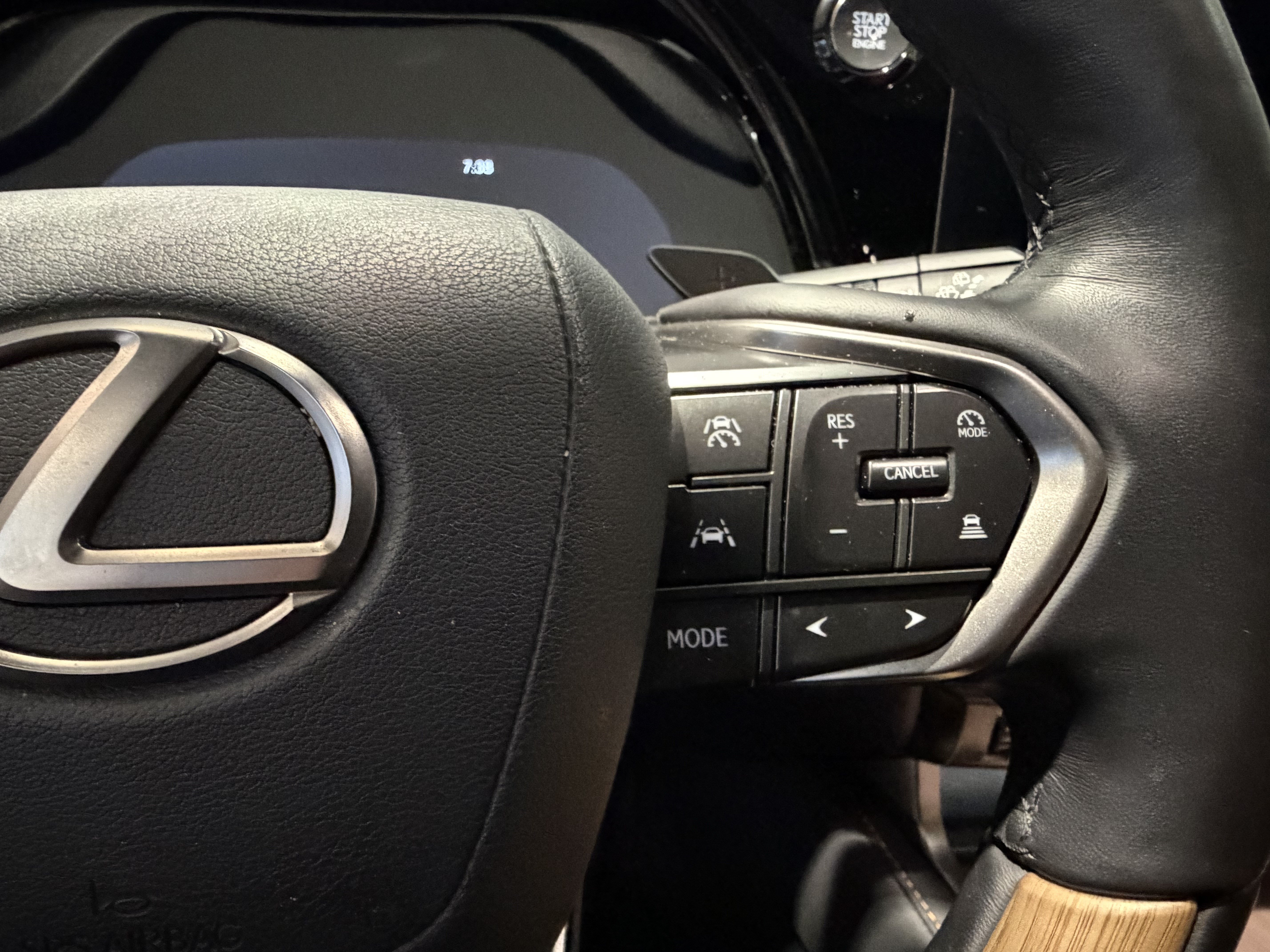 Used 2026 Lexus RX 350 Premium w/ Accessory Package (Z1) FWD image 19