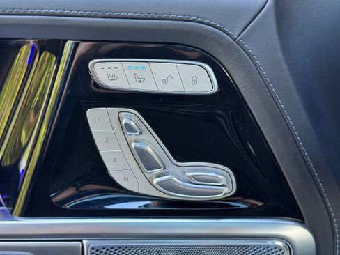 Used 2022 Mercedes-Benz G 63 AMG Squared w/ AMG Night Package image 18