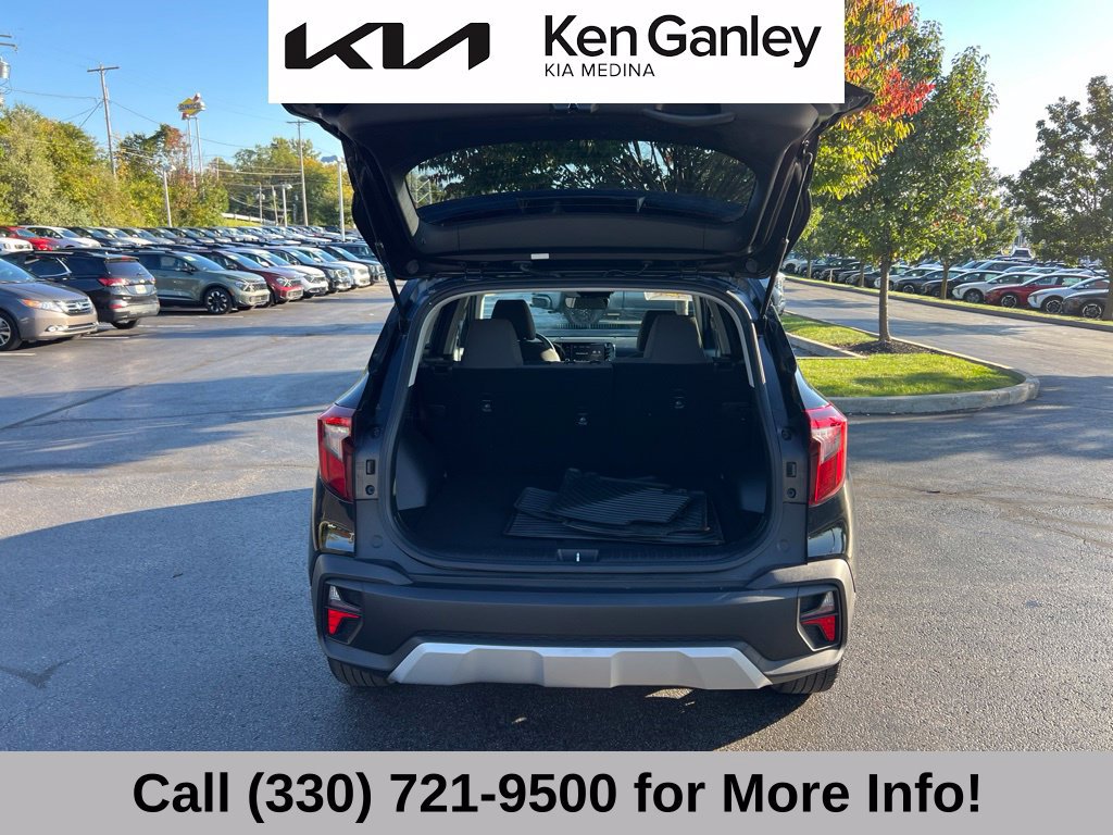 Certified 2024 Kia Seltos LX AWD/4WD image 48