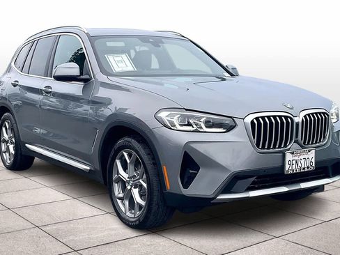 Used 2023 BMW X3 xDrive30i w/ Premium Package image 2