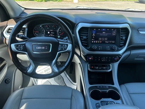 Used 2023 GMC Acadia SLT w/ Trailering Package AWD/4WD image 17