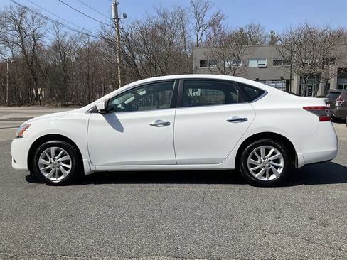 Used 2015 Nissan Sentra SV w/ Style Package image 8