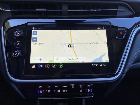 Used 2023 Chevrolet Bolt EUV Premier w/ Sun & Sound Package FWD image 22