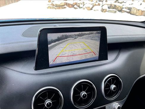 Used 2018 Kia Stinger GT2 image 19