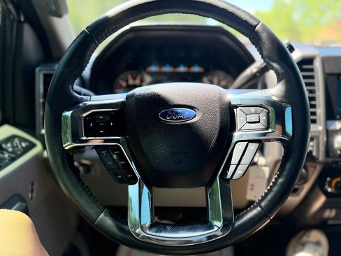 Used 2017 Ford F150 XLT w/ Equipment Group 302A Luxury AWD/4WD image 23