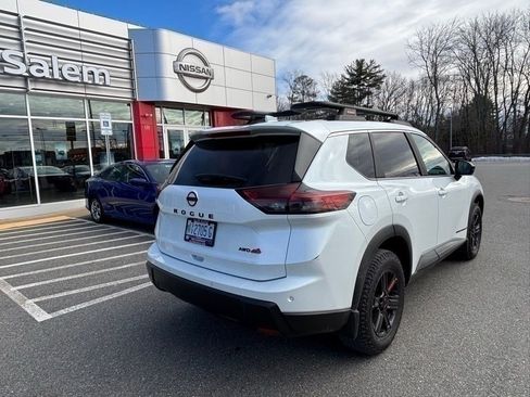 Used 2025 Nissan Rogue SV w/ Rock Creek Premium Package image 3