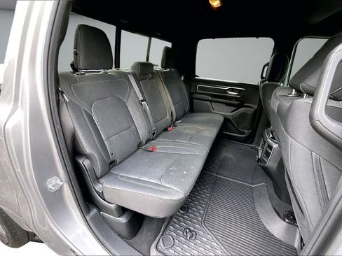 Used 2019 RAM 1500 Big Horn AWD/4WD image 25