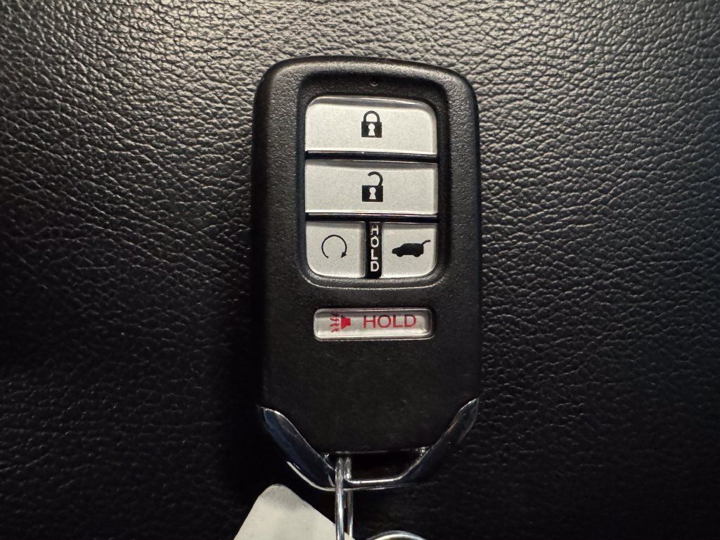 Used 2021 Honda CR-V Touring image 17