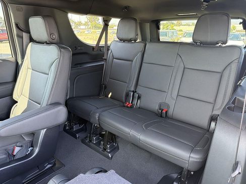 New 2026 GMC Yukon XL Denali RWD image 26