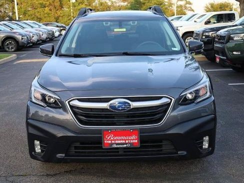 Used 2021 Subaru Outback Premium AWD/4WD image 4