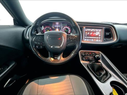 Used 2021 Dodge Challenger R/T w/ Blacktop Package image 8