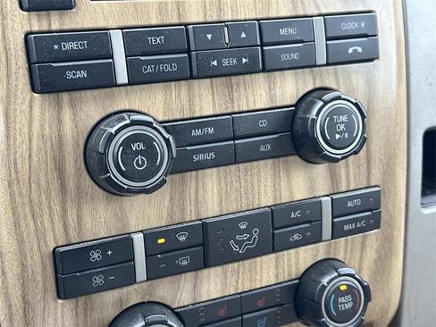 Used 2011 Ford F150 Lariat w/ Lariat Plus Pkg image 29