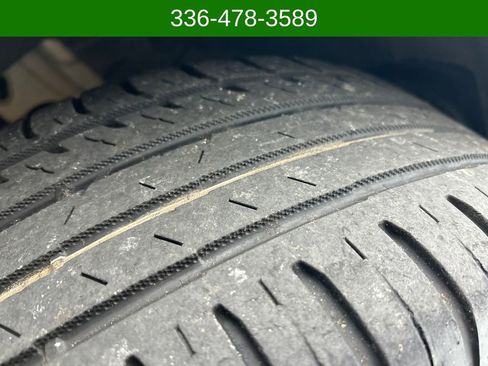 Used 2021 Ford Mustang Coupe image 26