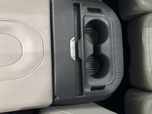 Used 2025 Ford Expedition Max Active image 44