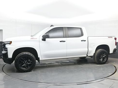 Used 2021 Chevrolet Silverado 1500 LT Trail Boss w/ Convenience Package II AWD/4WD image 6