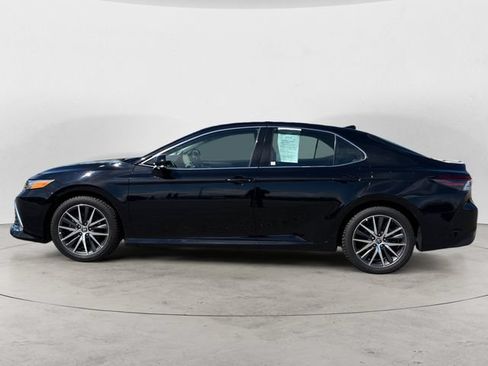 Used 2024 Toyota Camry XLE w/ Navigation Package AWD/4WD image 2