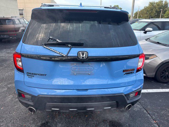 Used 2024 Honda Passport TrailSport image 5