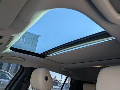 Used 2018 INFINITI QX30 Premium w/ Cargo Package image 20