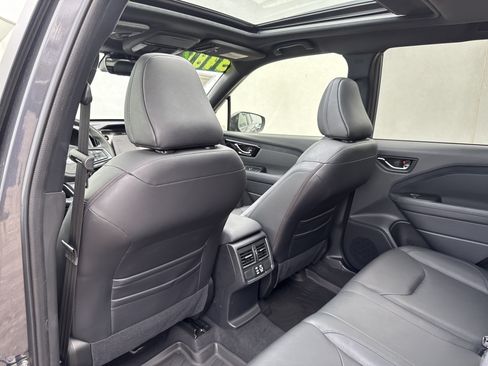 Certified 2025 Subaru Forester Limited AWD/4WD image 23