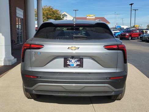 New 2025 Chevrolet Blazer EV LT image 7