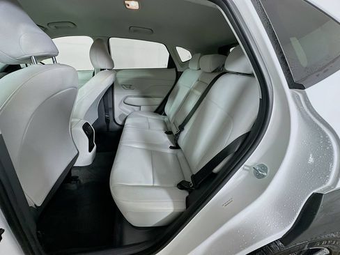 Certified 2025 Hyundai Kona SEL FWD image 23