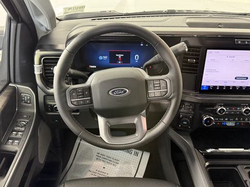New 2026 Ford F250 Lariat w/ Black Appearance Package AWD/4WD image 11