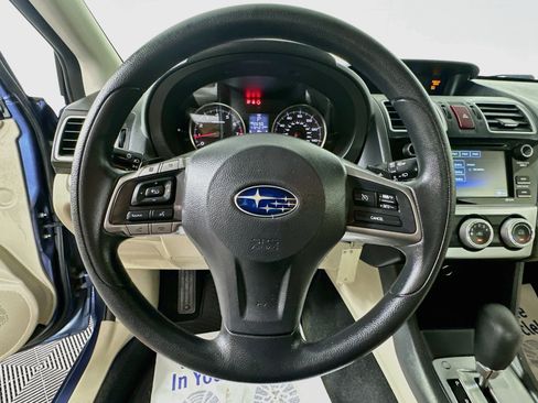 Used 2015 Subaru Crosstrek 2.0i Premium AWD/4WD image 11