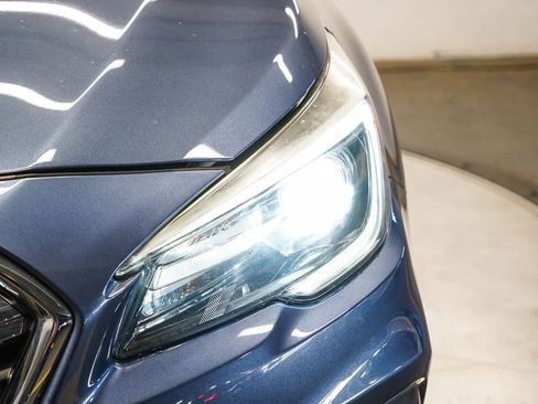 Used 2018 Subaru Outback 2.5i Limited image 7