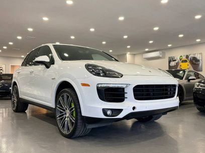 Used 2017 Porsche Cayenne S Platinum w/ Premium Package Plus (Pjy)