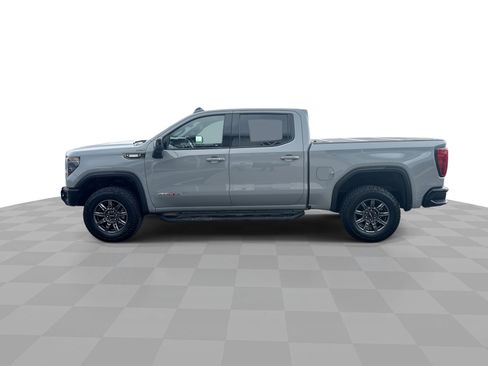 Used 2024 GMC Sierra 1500 AT4X image 5