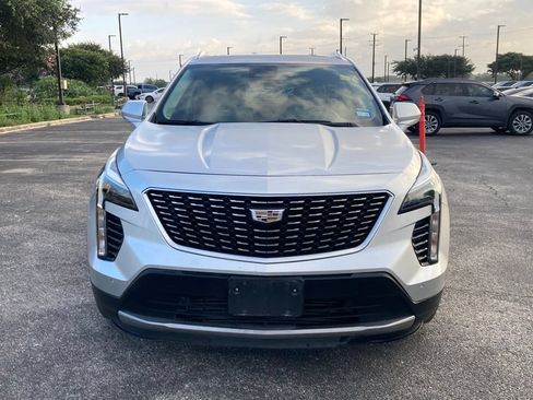 Used 2020 Cadillac XT4 Premium Luxury w/ Driver Awareness Package AWD/4WD image 2