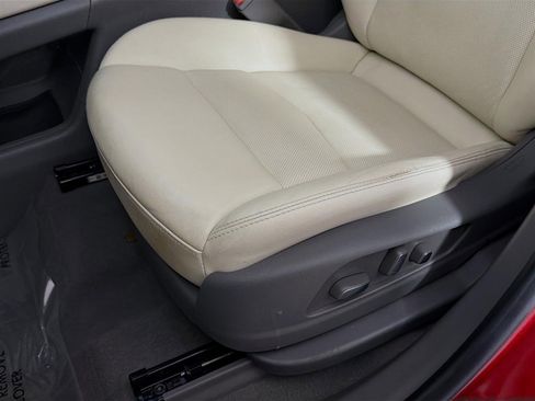 Used 2021 Cadillac XT5 Premium Luxury image 23